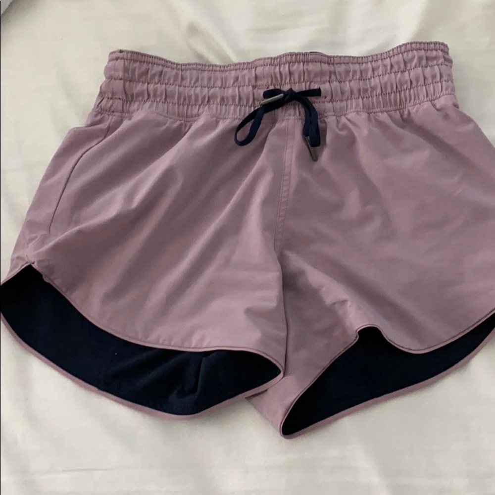 lululemon shorts - size 4
